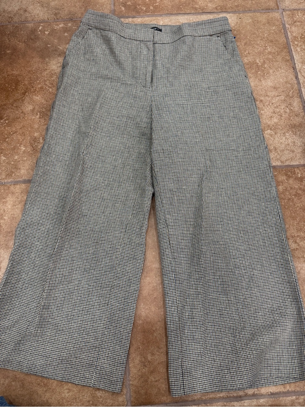 Loft Houndstooth Wool Style Wide Leg Dress Pants